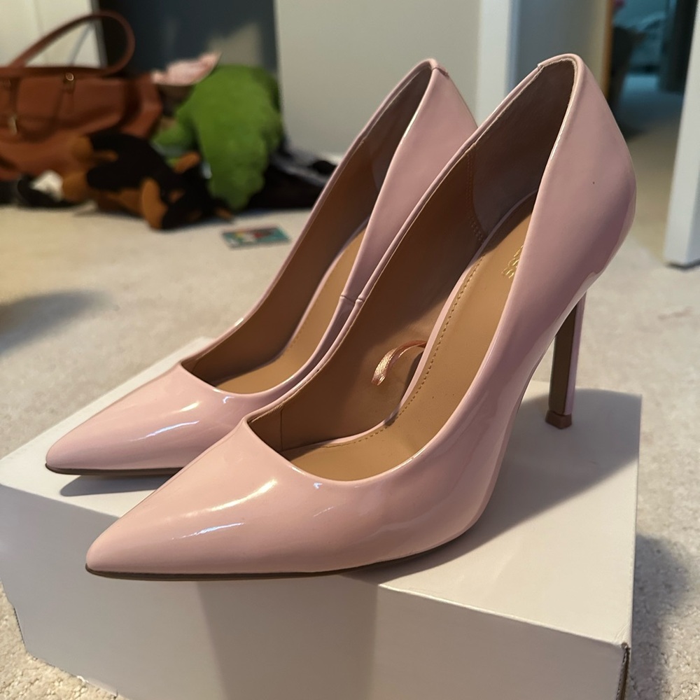 Pink patent leather stiletto heels from Express. Worn once look brand new size 8